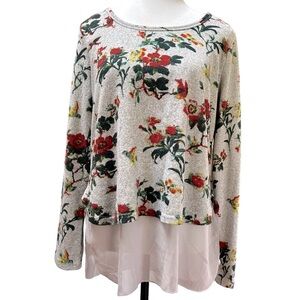 Papillon Blanc Floral Gray and Red Sweater/Blouse in Size Medium